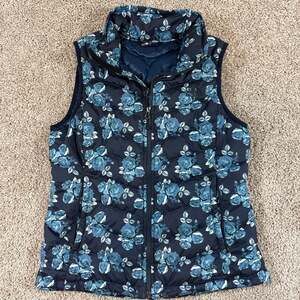 The North Face Women's Flare 550 Down Puffer Vest Urban Navy Blue Floral Size M